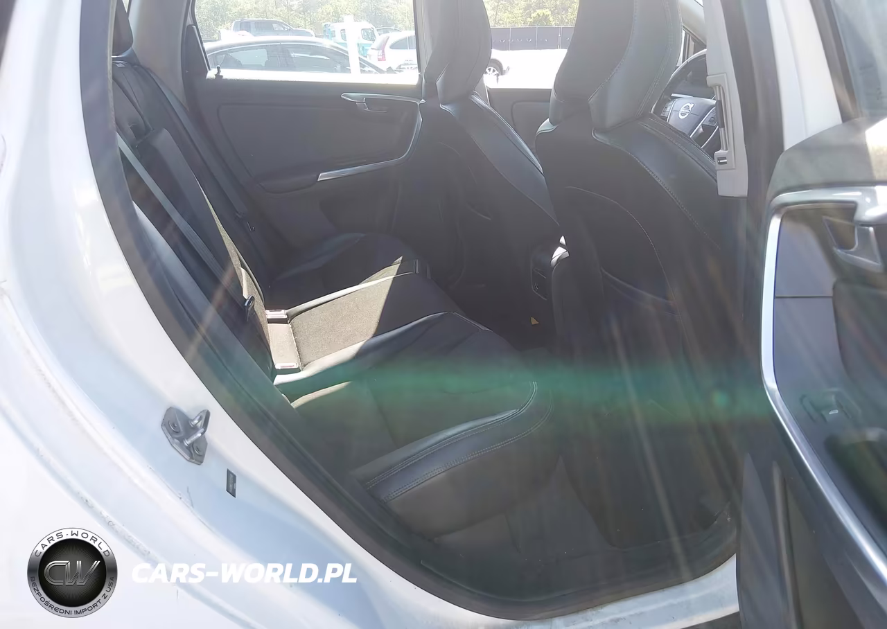 2015 Volvo Xc60 T5 VIN:YV440MDJ7F2733488 - 8