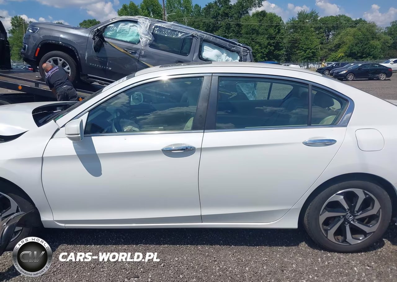 2016 Honda Accord Ex-L VIN:1HGCR2F80GA136422 - 13