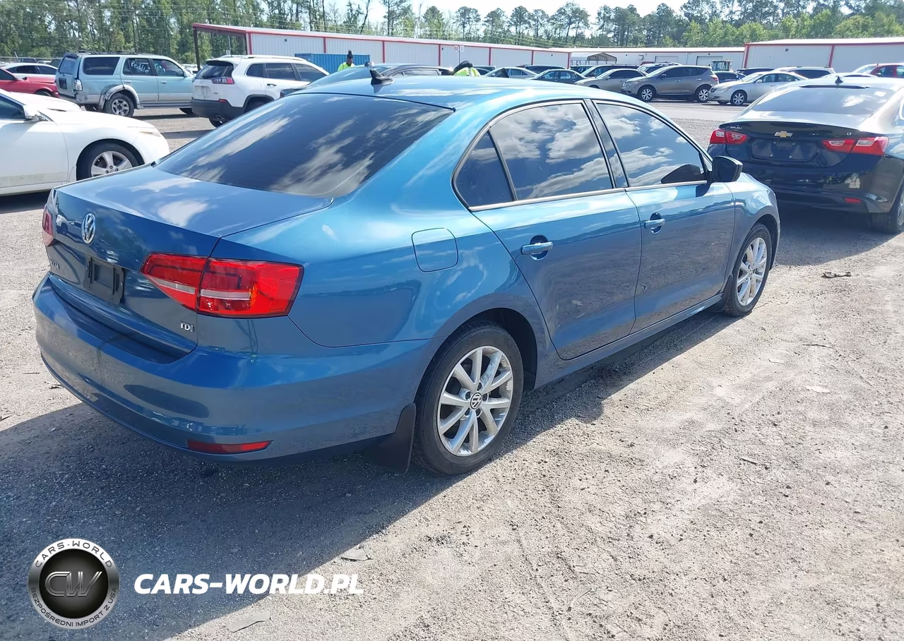 2015 Volkswagen Jetta 2.0L Tdi S VIN:3VWLA7AJ1FM294263 - 4