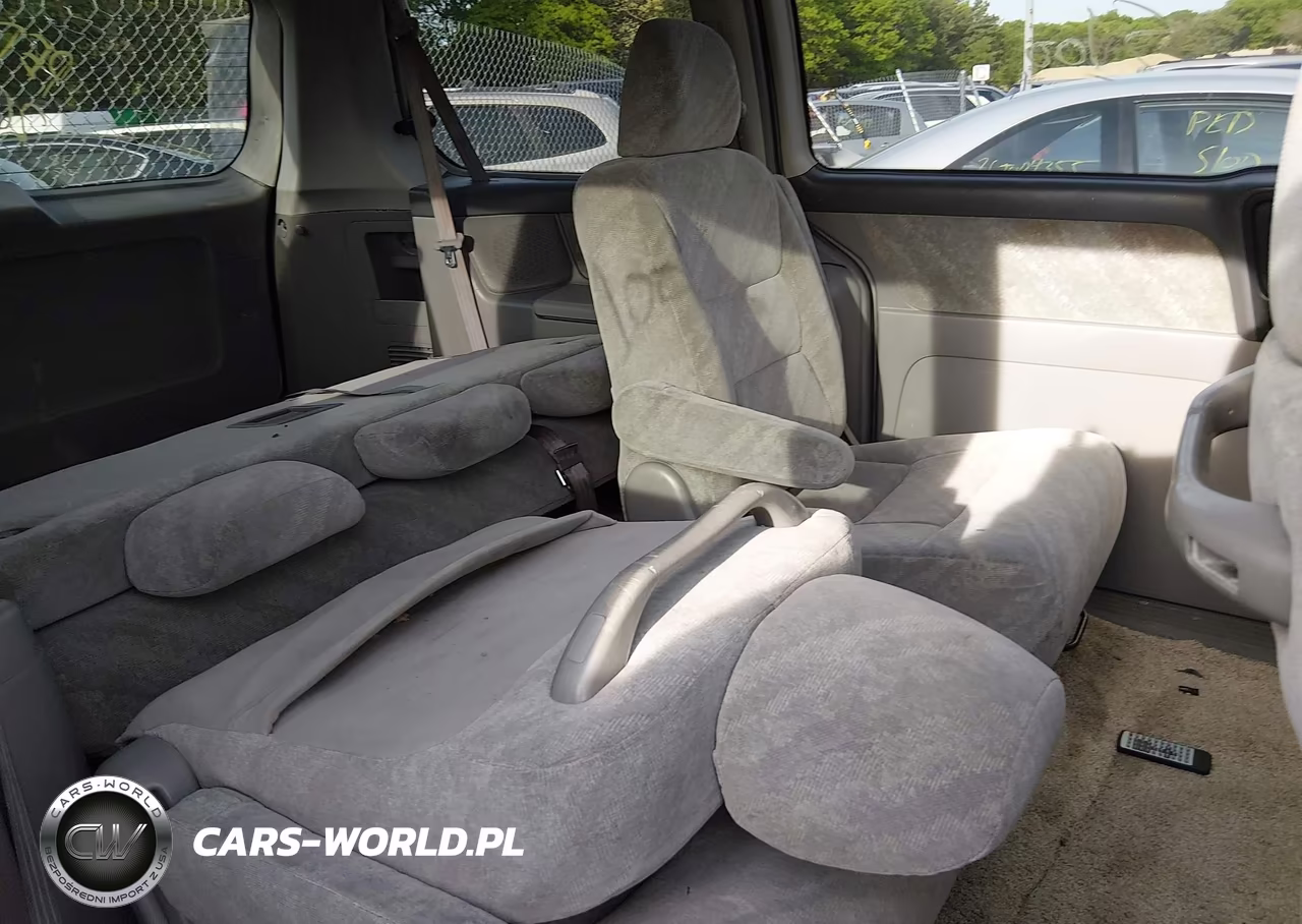 2004 Honda Odyssey Ex VIN:5FNRL18614B030483 - 8