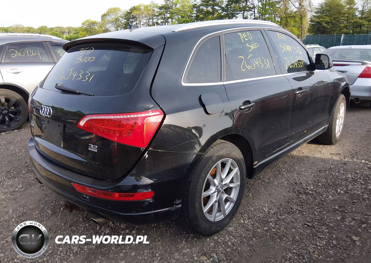2010 Audi Q5 3.2 Premium VIN:WA1LKAFPXAA095786 - 4