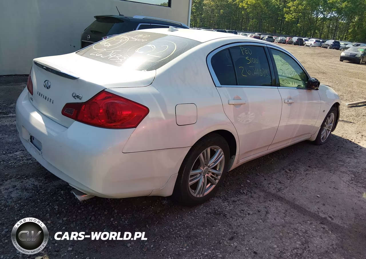 2015 Infiniti Q40 VIN:JN1CV6AR7FM651273 - 4