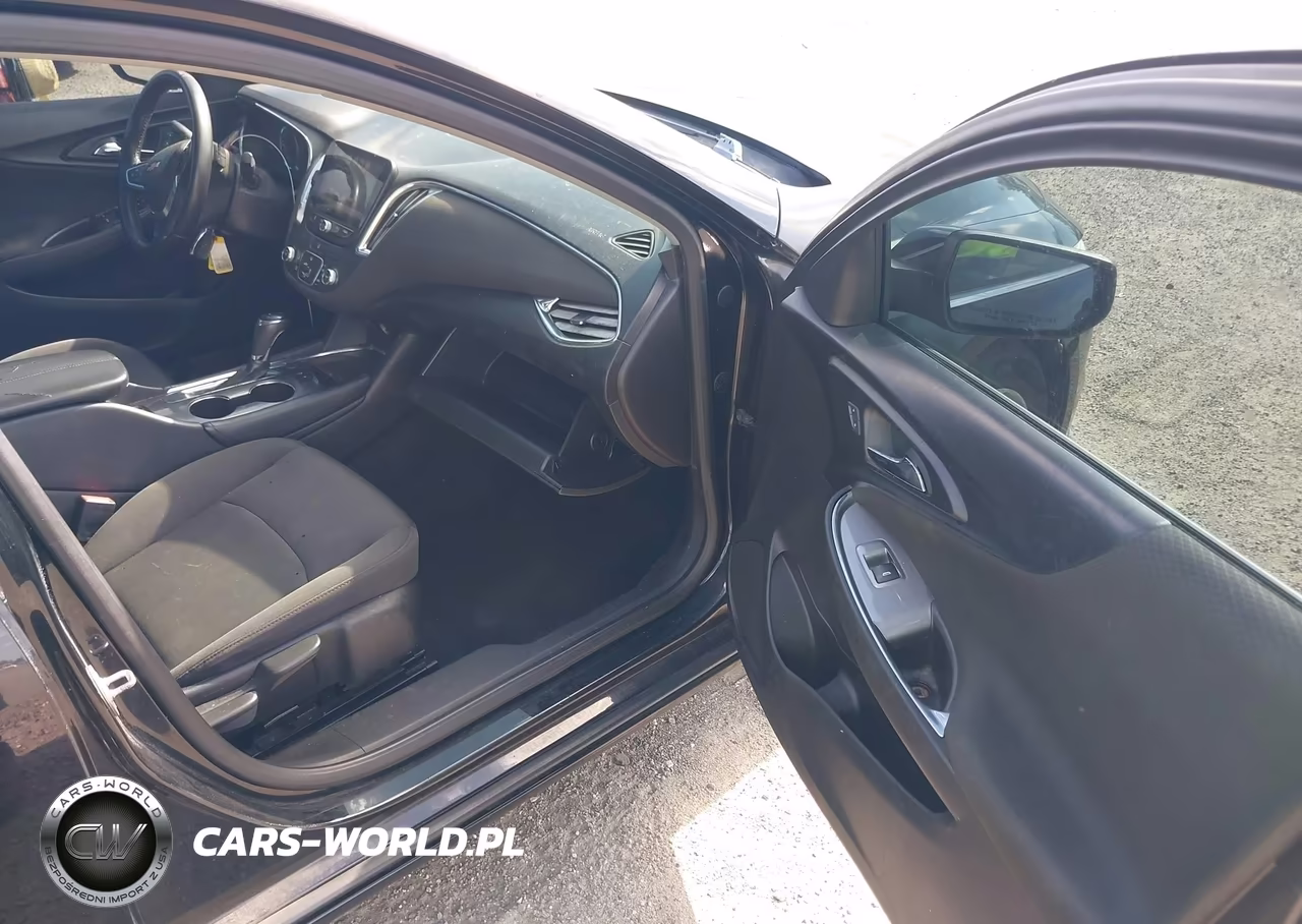 2017 Chevrolet Malibu 1Lt VIN:1G1ZE5ST6HF250745 - 5