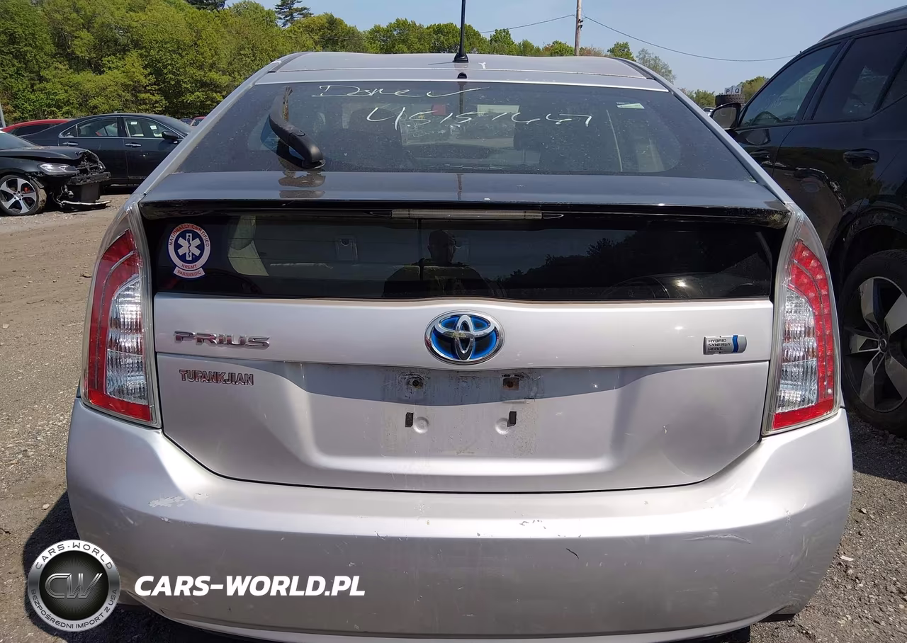 2012 Toyota Prius Two VIN:JTDKN3DU3C1519700 - 17