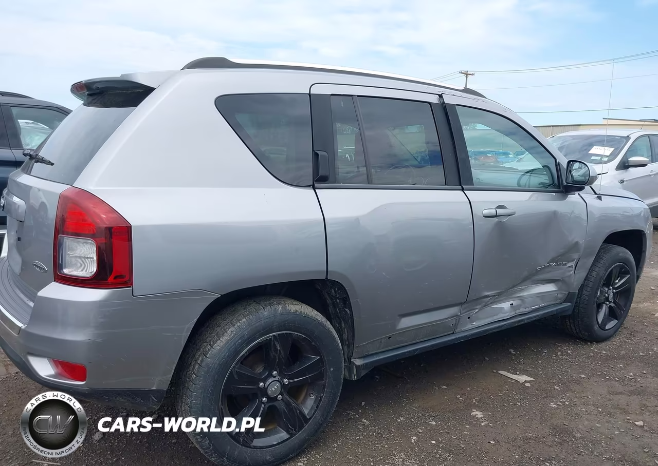 2015 Jeep Compass High Altitude Edition VIN:1C4NJDEB9FD395057 - 13