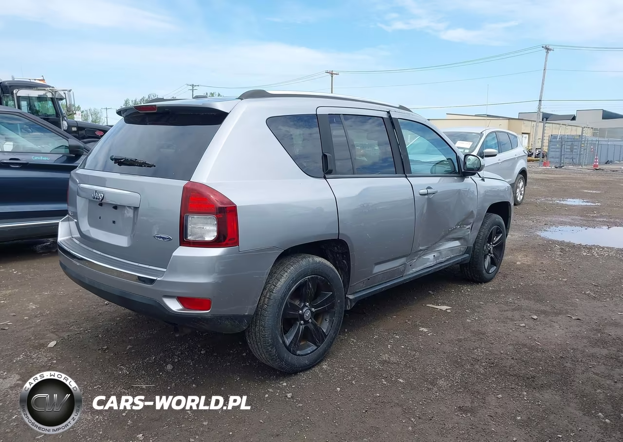 2015 Jeep Compass High Altitude Edition VIN:1C4NJDEB9FD395057 - 4