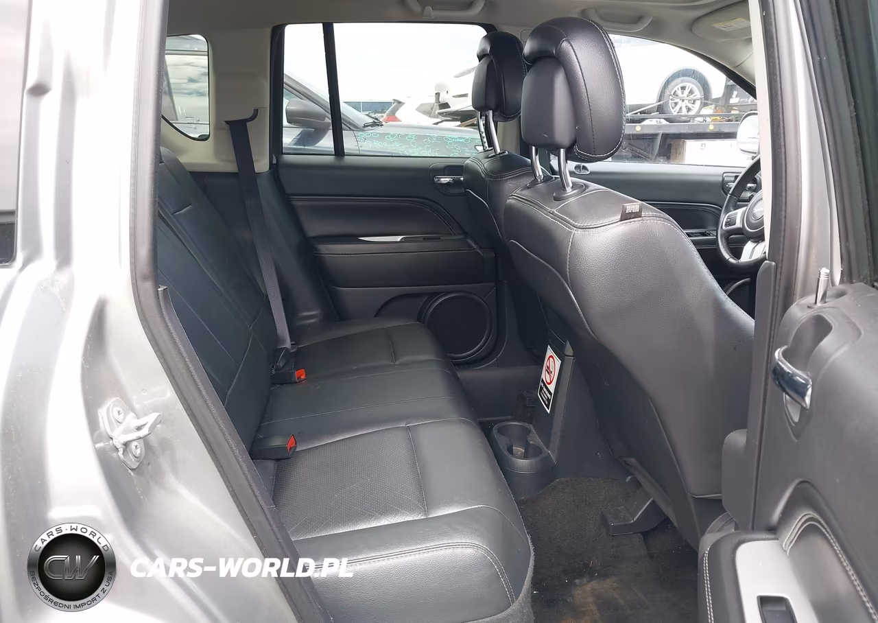 2015 Jeep Compass High Altitude Edition VIN:1C4NJDEB9FD395057 - 8