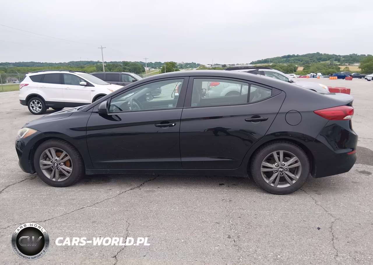 2017 Hyundai Elantra Se VIN:5NPD84LF9HH063940 - 14