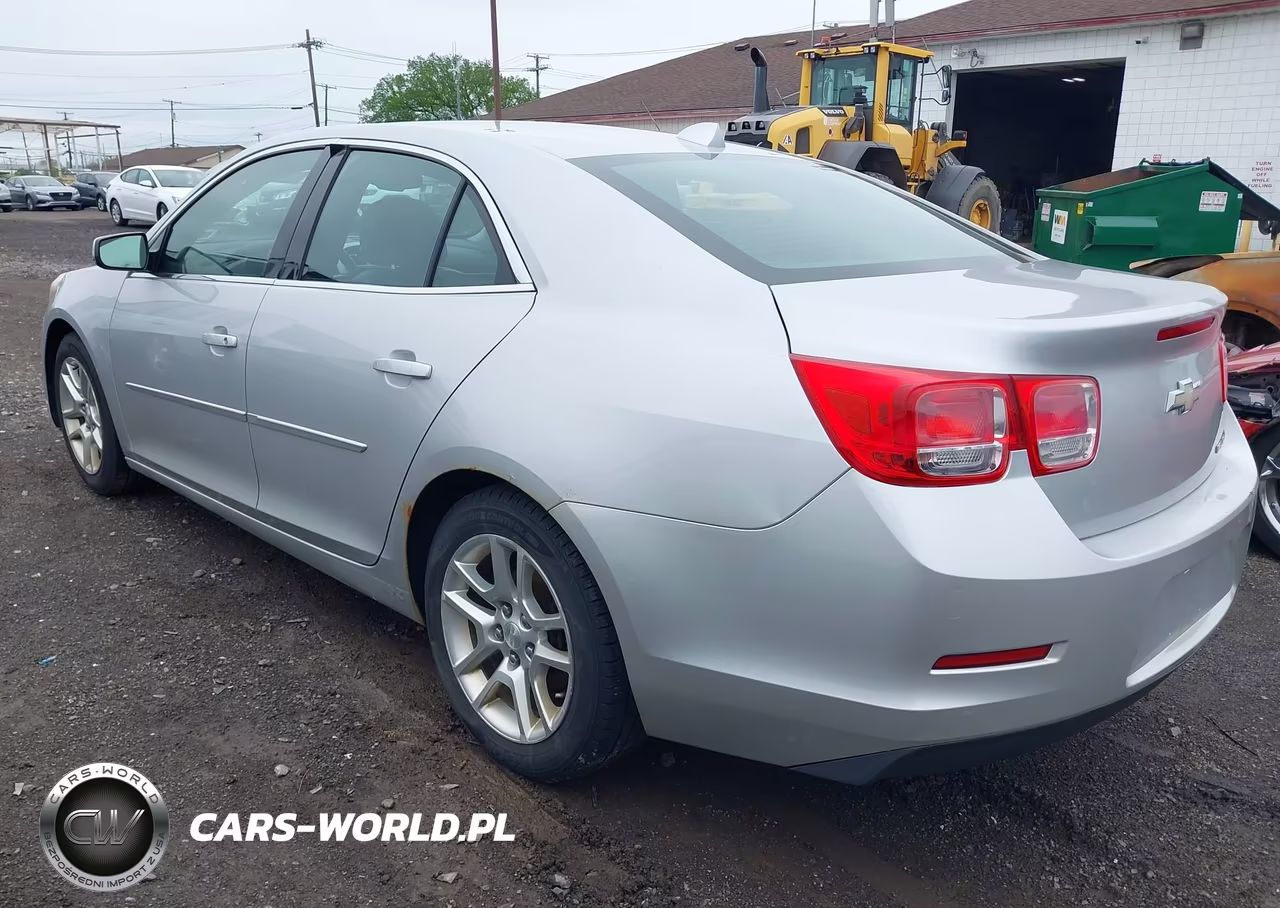 2013 Chevrolet Malibu 1Lt VIN:1G11C5SA2DF290400 - 3