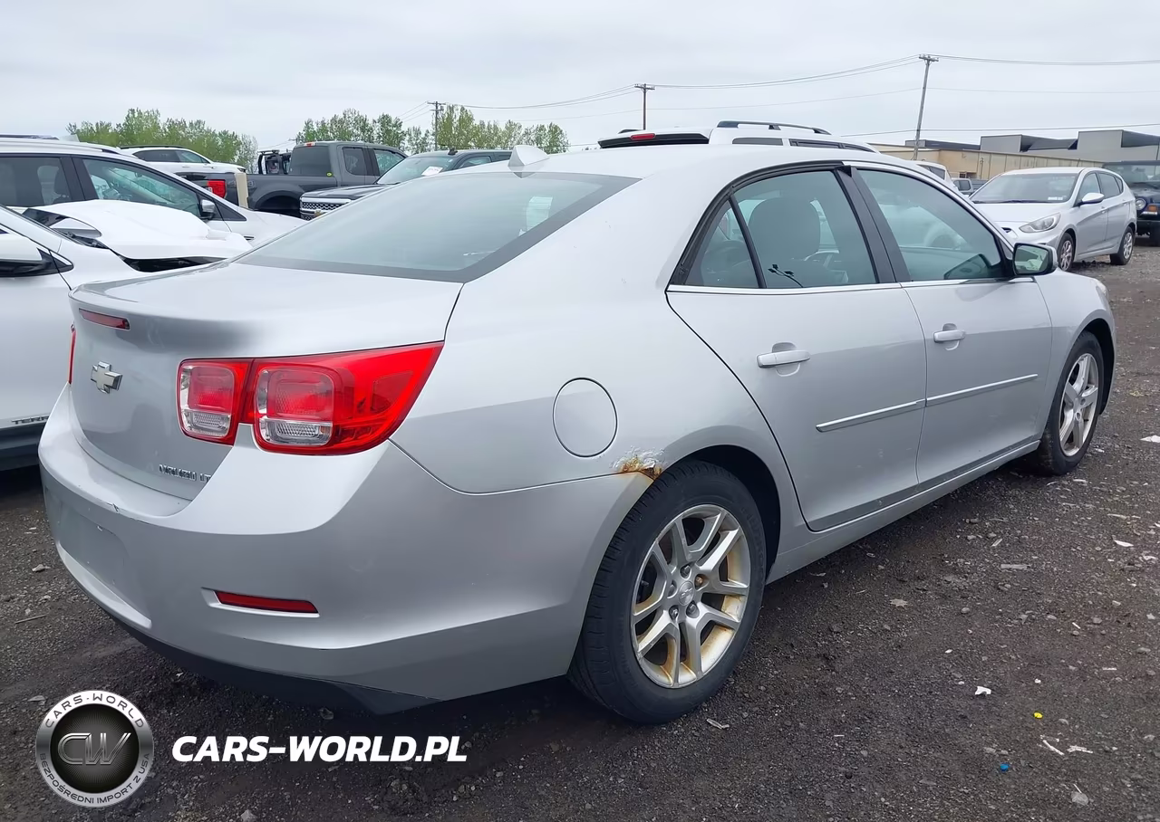 2013 Chevrolet Malibu 1Lt VIN:1G11C5SA2DF290400 - 4