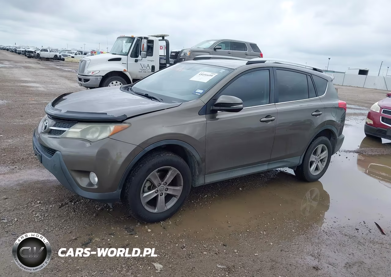 2015 Toyota Rav4 Xle VIN:2T3WFREV9FW132860 - 14