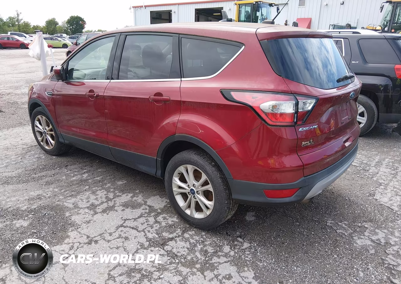 2017 Ford Escape Se VIN:1FMCU0GD4HUC85912 - 3