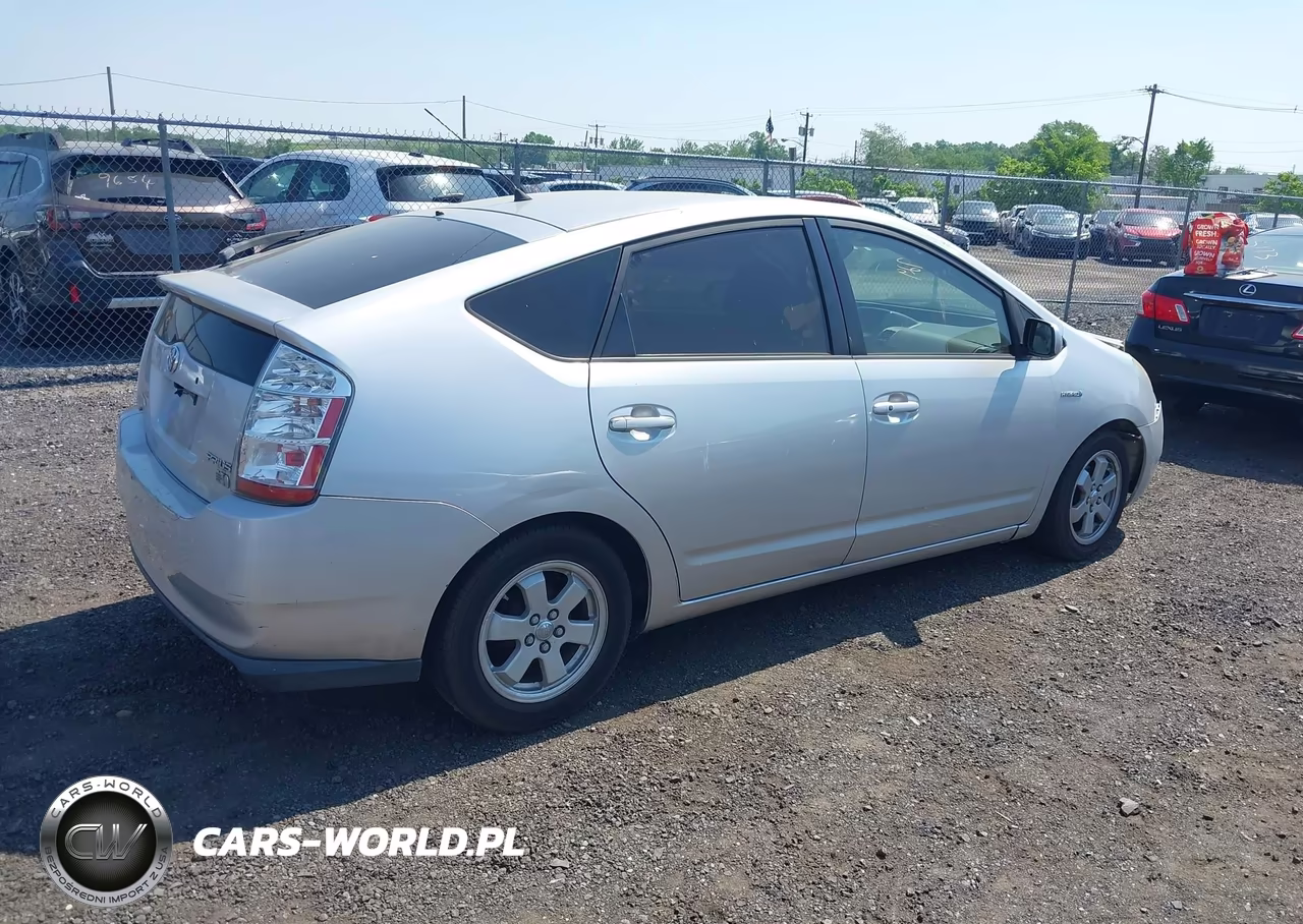 2007 Toyota Prius VIN:JTDKB20U677573746 - 4