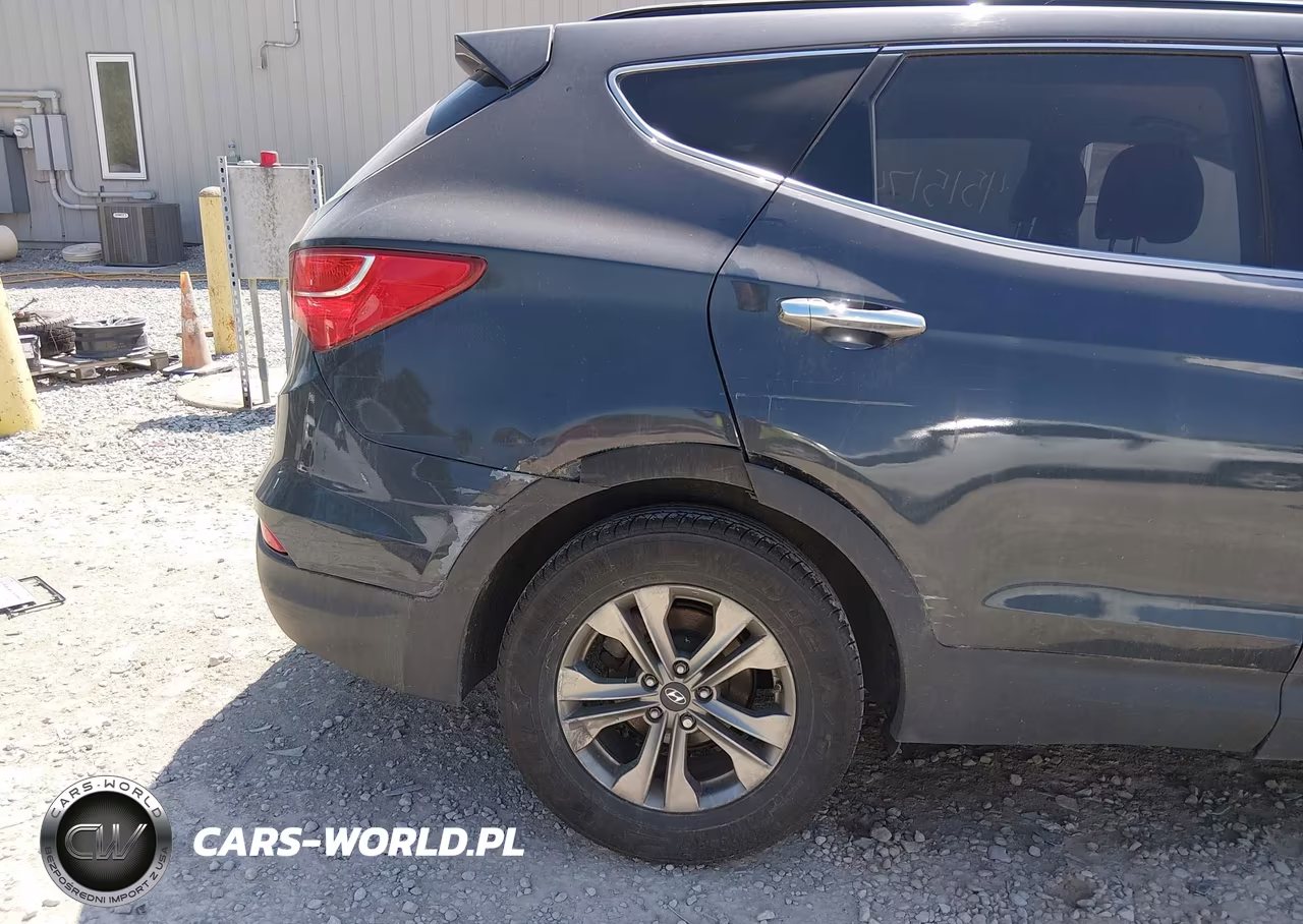 2015 Hyundai Santa Fe Sport 2.4L VIN:5XYZU3LB1FG255768 - 12