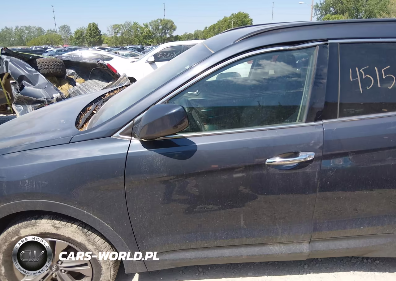 2015 Hyundai Santa Fe Sport 2.4L VIN:5XYZU3LB1FG255768 - 13