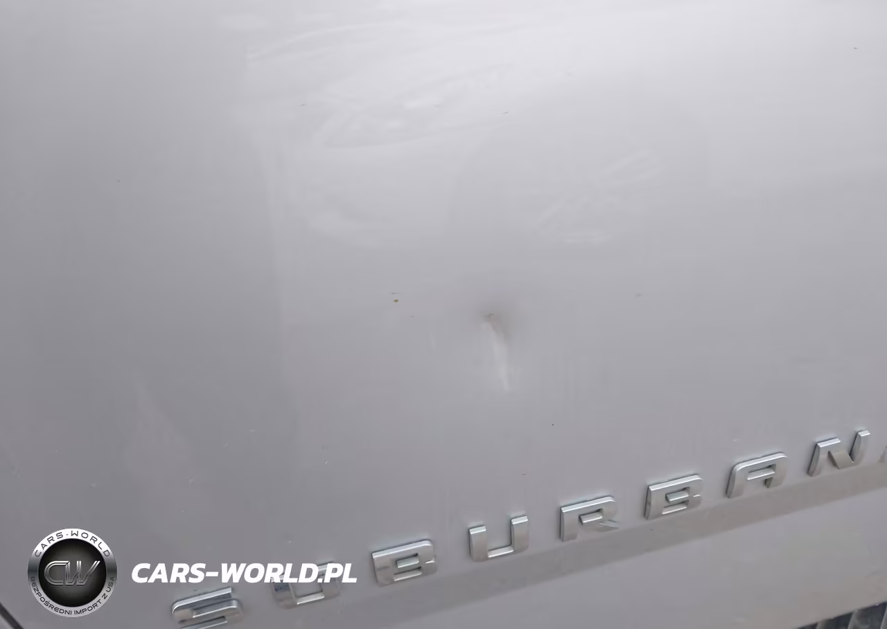 2018 Chevrolet Suburban Lt VIN:1GNSKHKC5JR390736 - 17