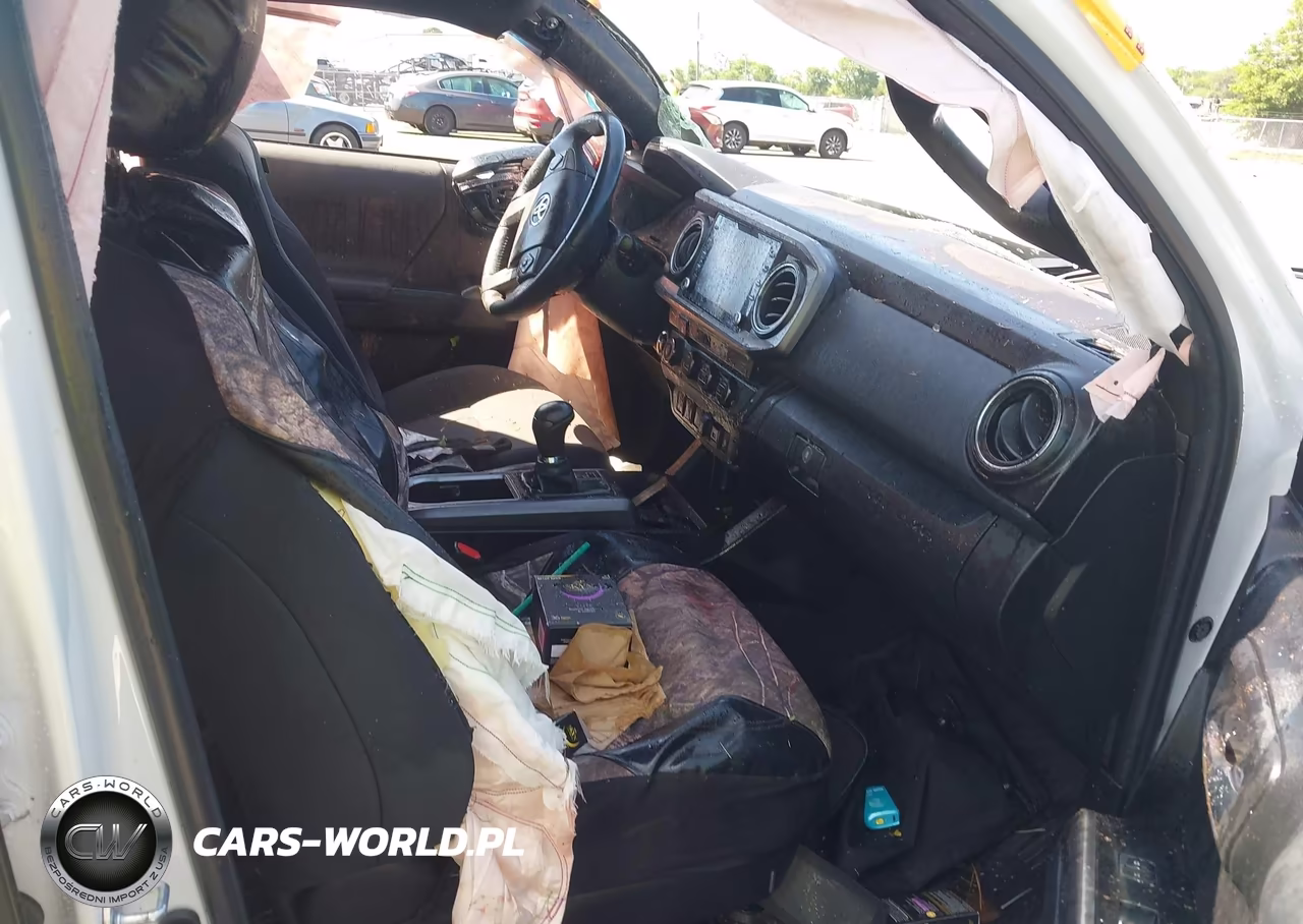 2023 Toyota Tacoma VIN:3TYCZ5ANXPT149201 - 5
