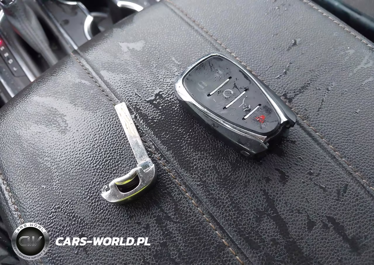 2019 Chevrolet Traverse Ls VIN:1GNERFKW1KJ126128 - 11