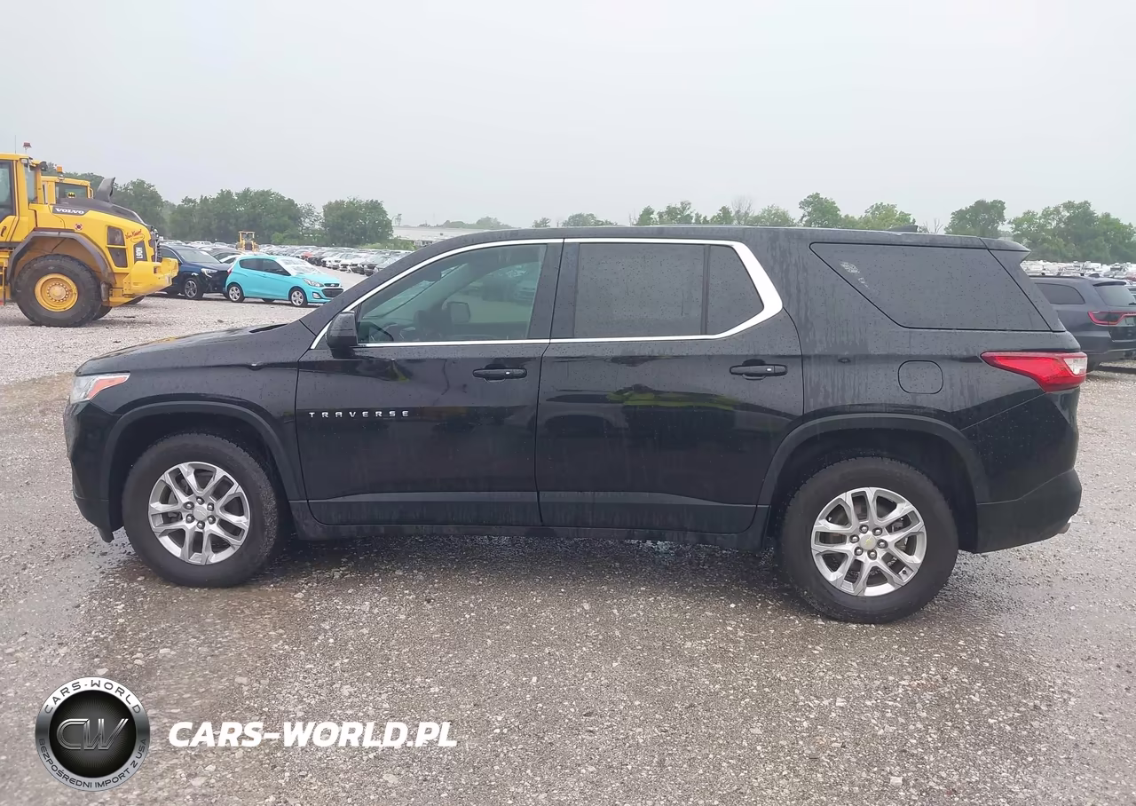 2019 Chevrolet Traverse Ls VIN:1GNERFKW1KJ126128 - 14