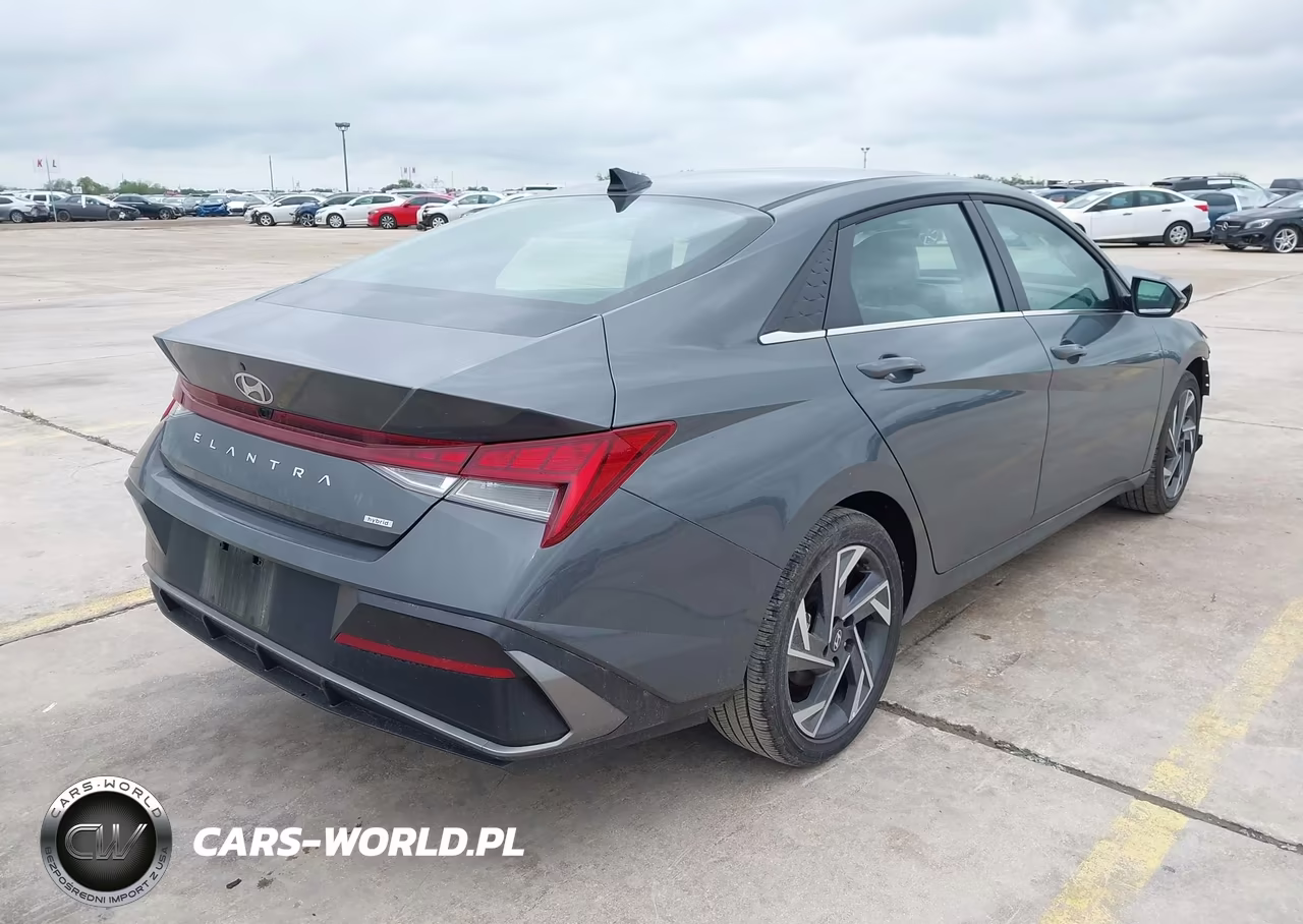 2025 Hyundai Elantra Hybrid Limited VIN:KMHLN4DJ6SU174154 - 4