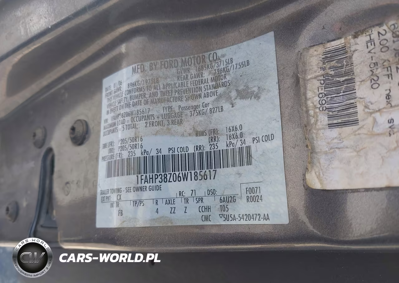 2006 Ford Focus Zx4 VIN:1FAHP38Z06W185617 - 9