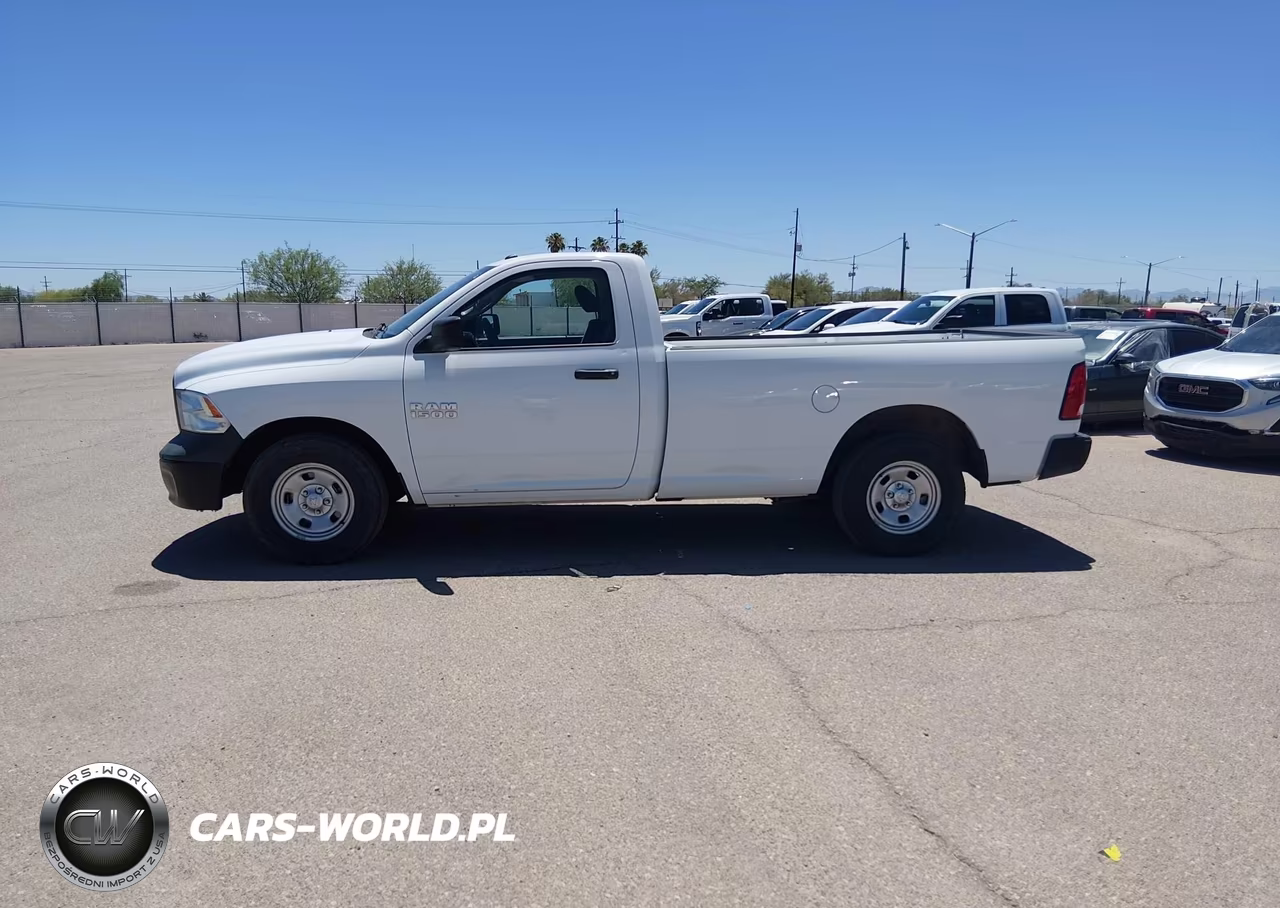 2018 Ram 1500 Tradesman 4X2 8' Box VIN:3C6JR6DG8JG248585 - 14