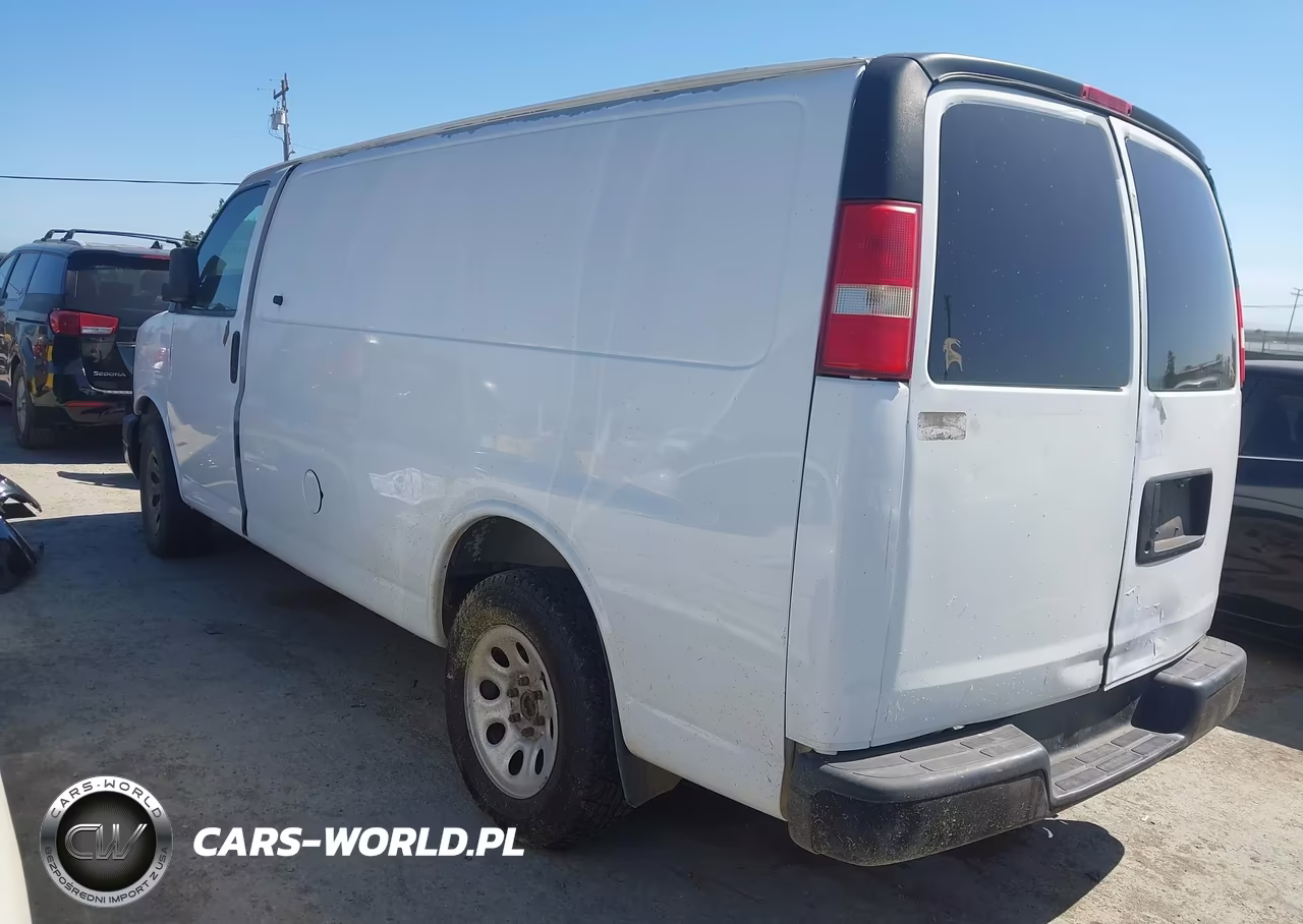 2010 Chevrolet Express 1500 Work Van VIN:1GCUGADX3A1105637 - 3