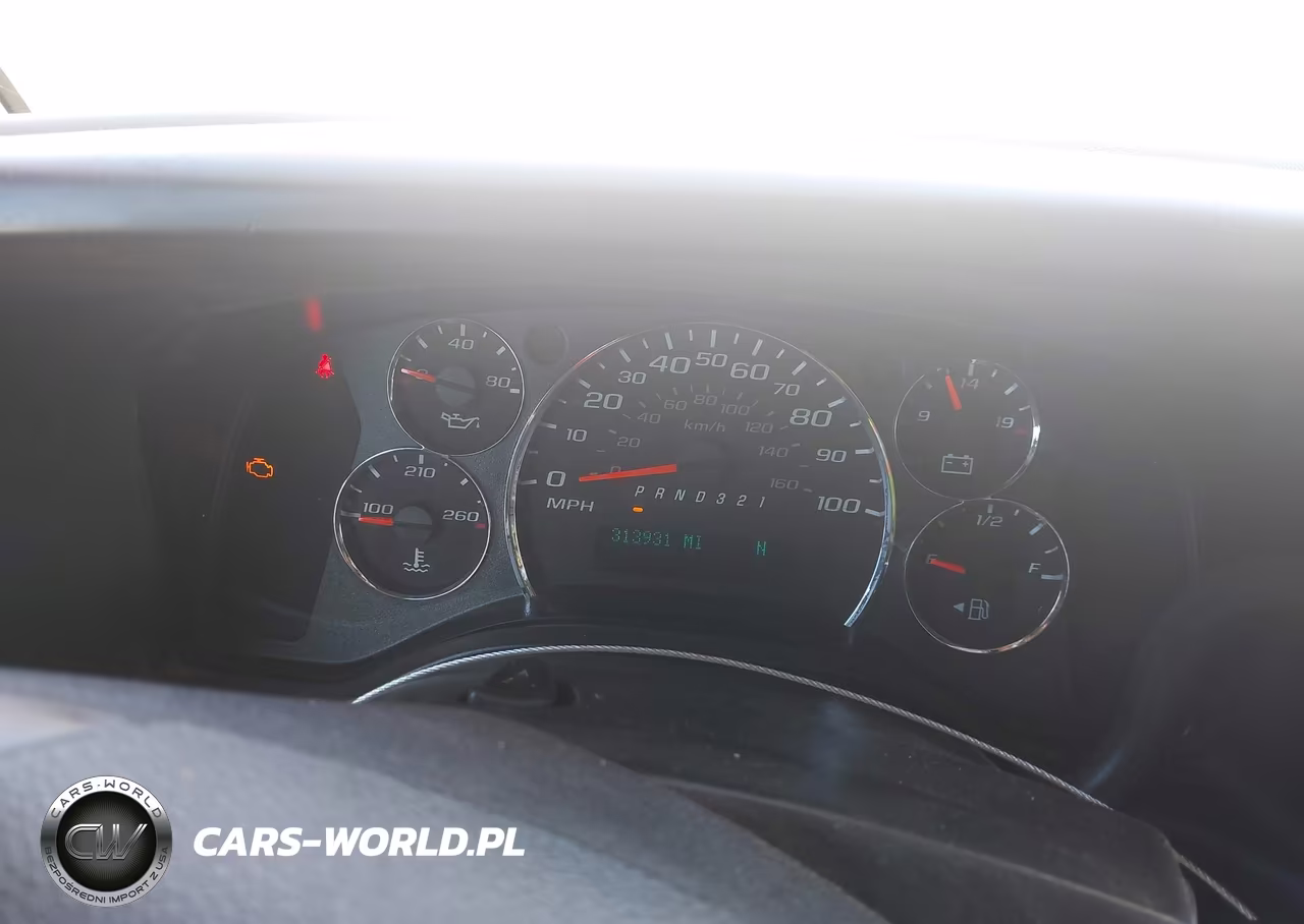 2010 Chevrolet Express 1500 Work Van VIN:1GCUGADX3A1105637 - 7