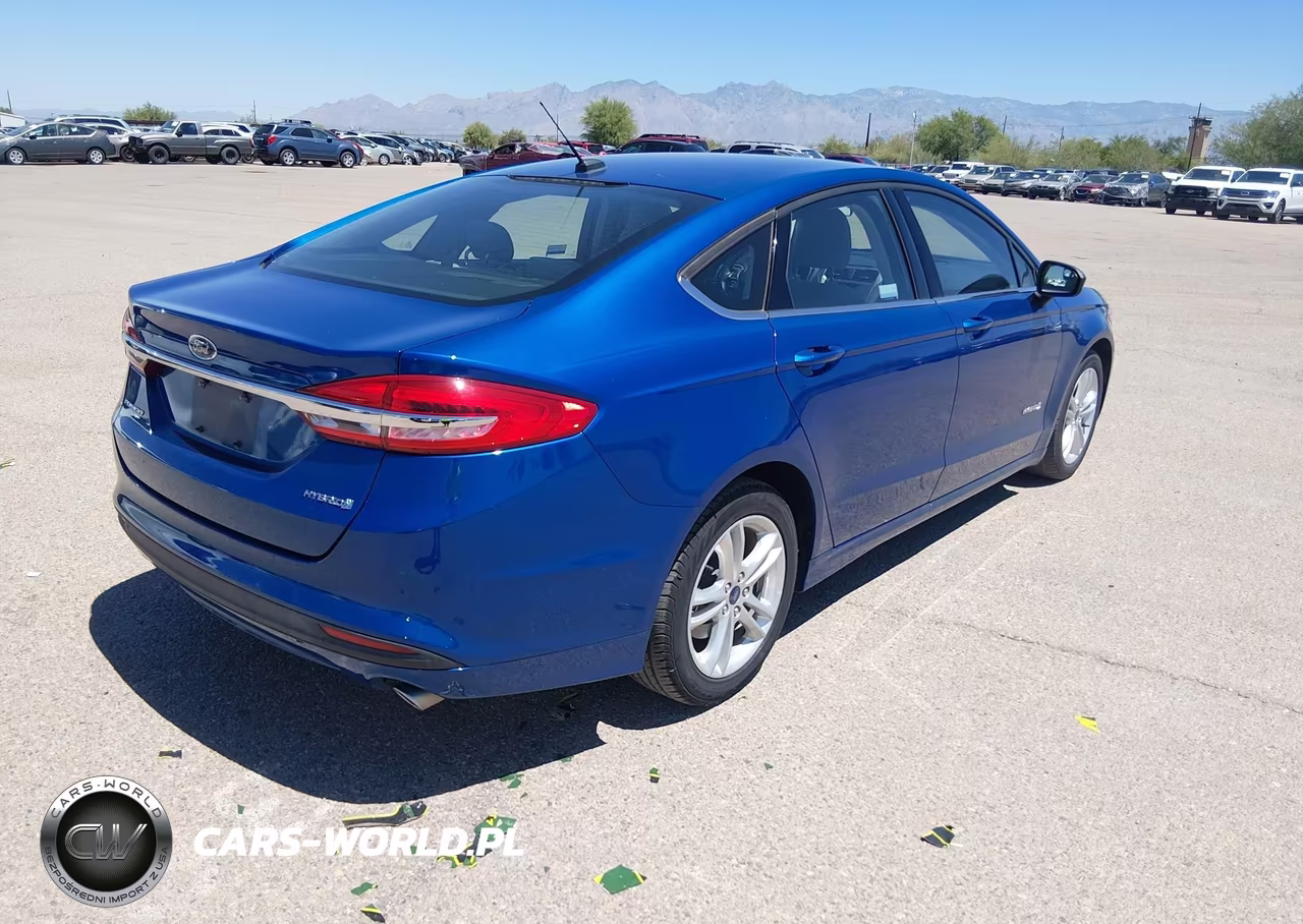 2018 Ford Fusion Hybrid S VIN:3FA6P0UU5JR282002 - 4