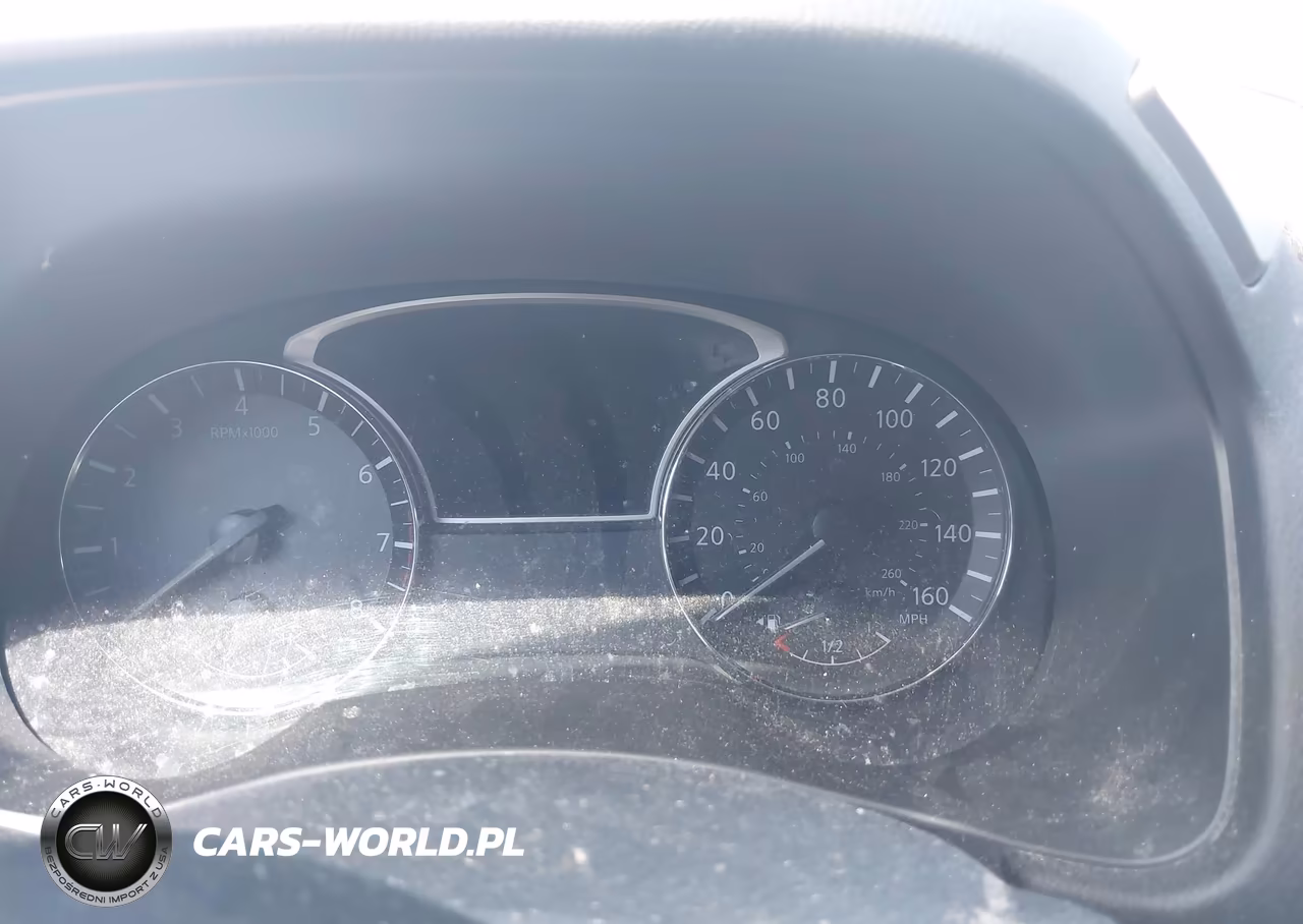 2018 Nissan Pathfinder S VIN:5N1DR2MN1JC640285 - 7