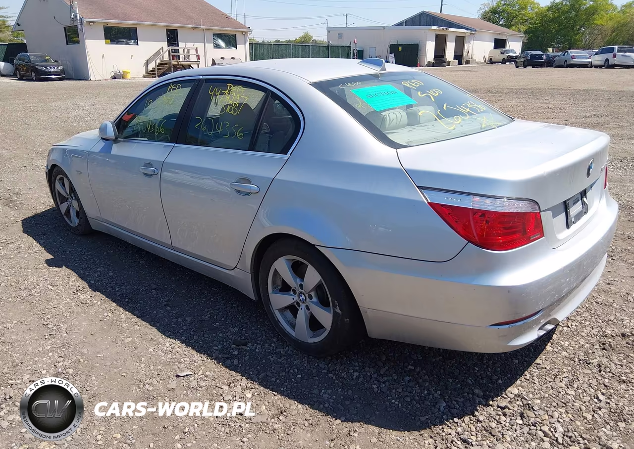 2008 BMW 528Xi VIN:WBANV13558BZ47858 - 3
