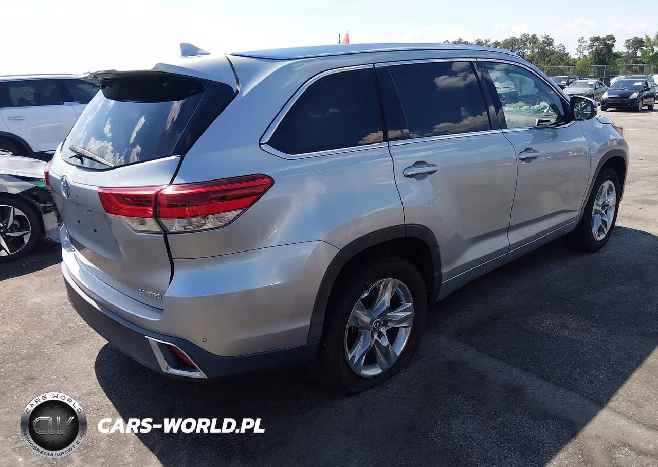 2018 Toyota Highlander Limited VIN:5TDYZRFH2JS236965 - 4