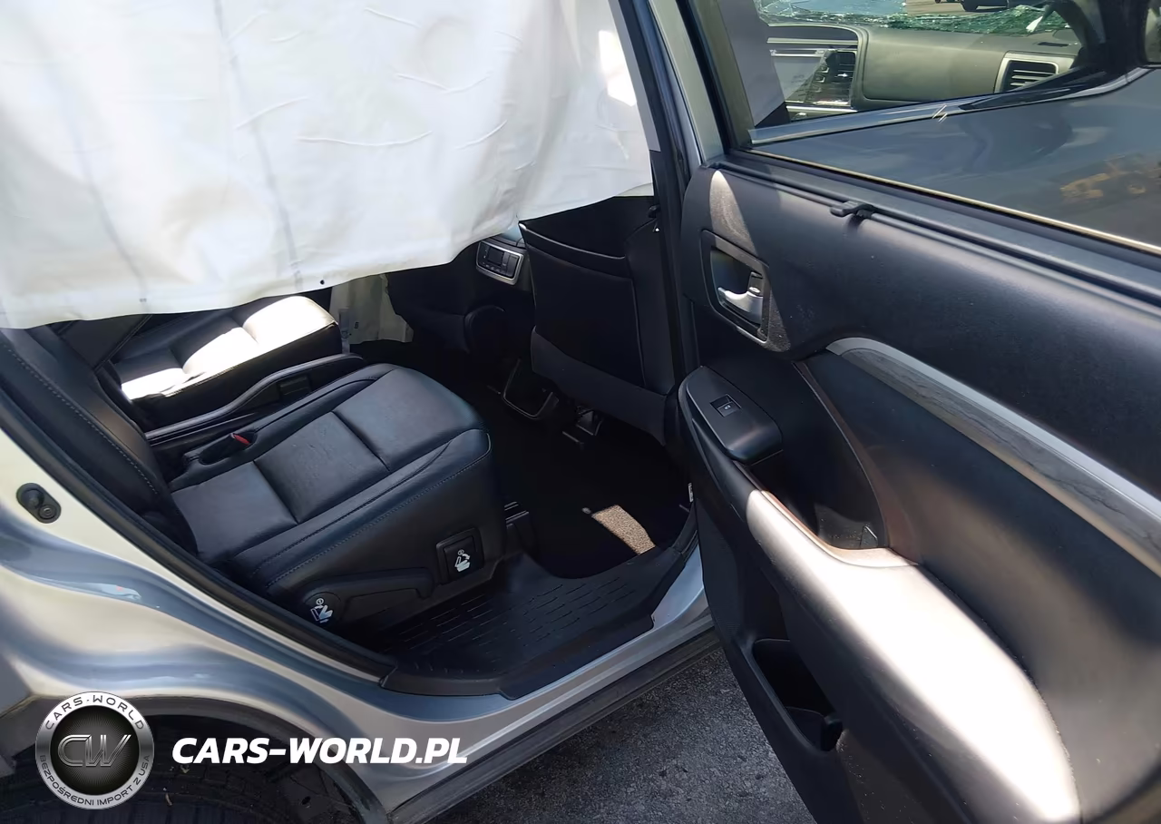 2018 Toyota Highlander Limited VIN:5TDYZRFH2JS236965 - 8
