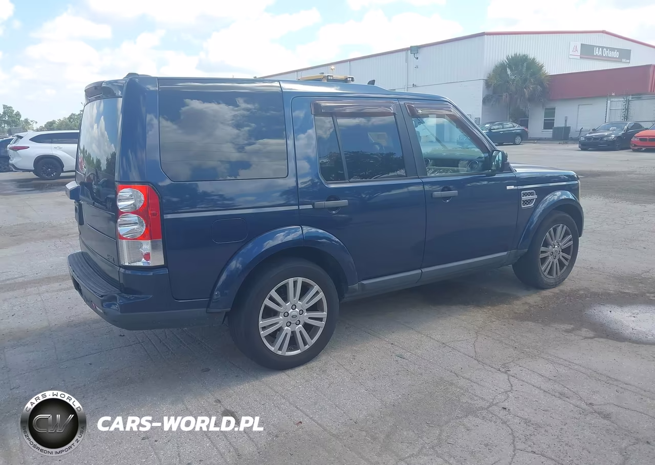 2011 Land Rover Lr4 VIN:SALAG2D49BA560579 - 4