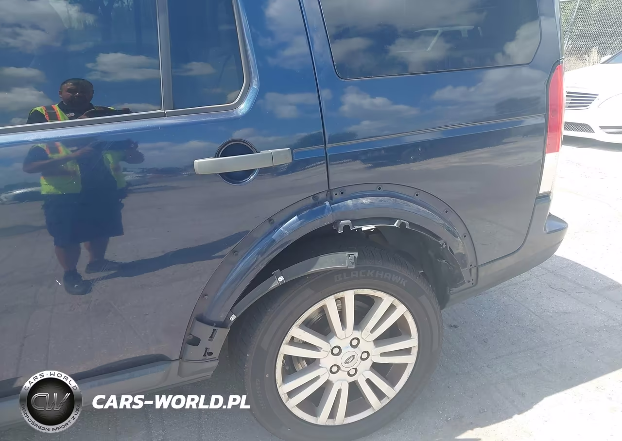 2011 Land Rover Lr4 VIN:SALAG2D49BA560579 - 6
