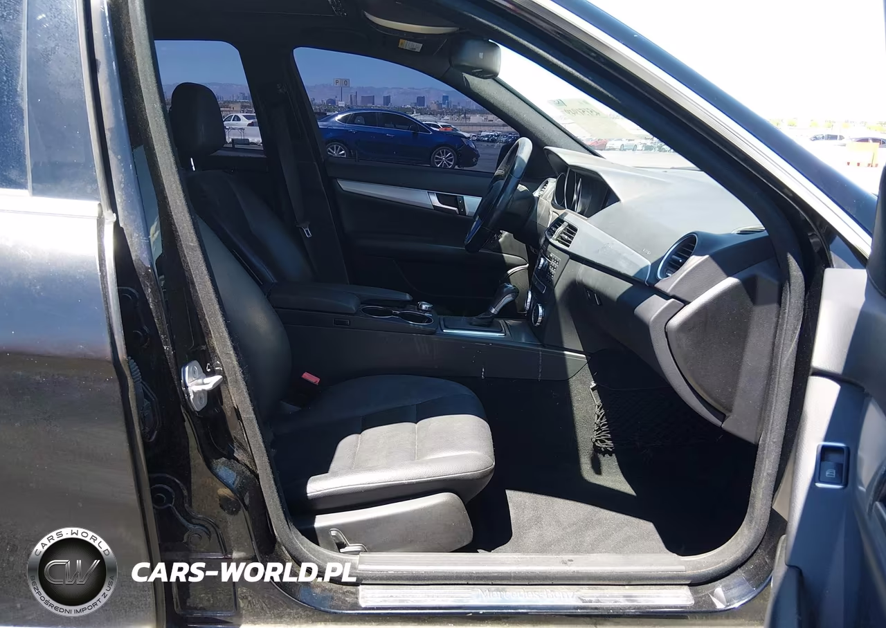 2012 Mercedes-Benz C 250 Luxury-Sport VIN:WDDGF4HB9CA649343 - 5