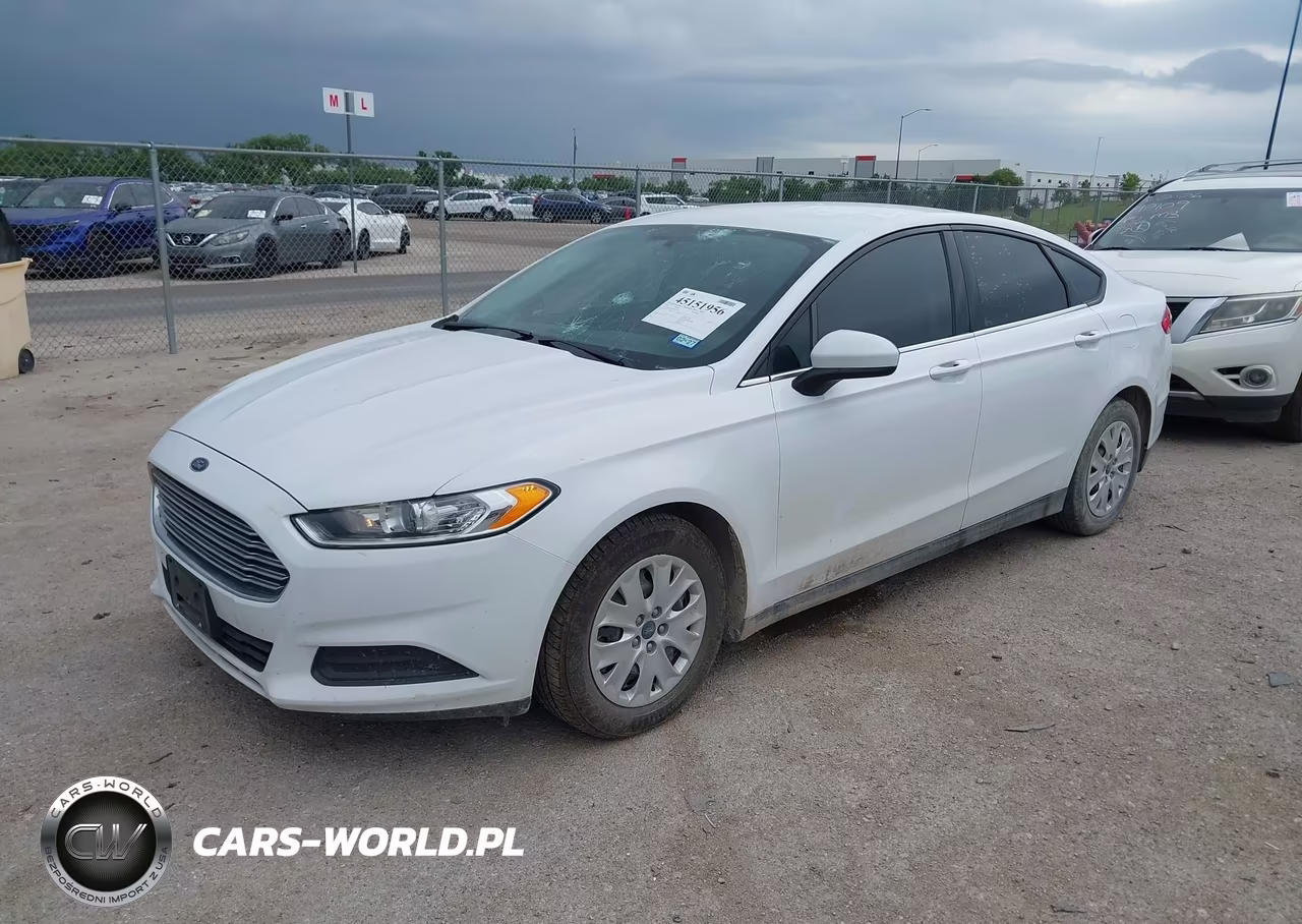 2013 Ford Fusion S VIN:3FA6P0G77DR273117 - 2