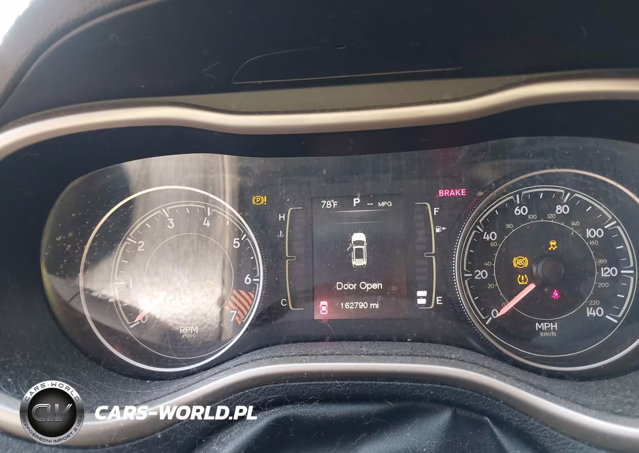 2014 Jeep Cherokee Sport VIN:1C4PJLAB9EW154787 - 7