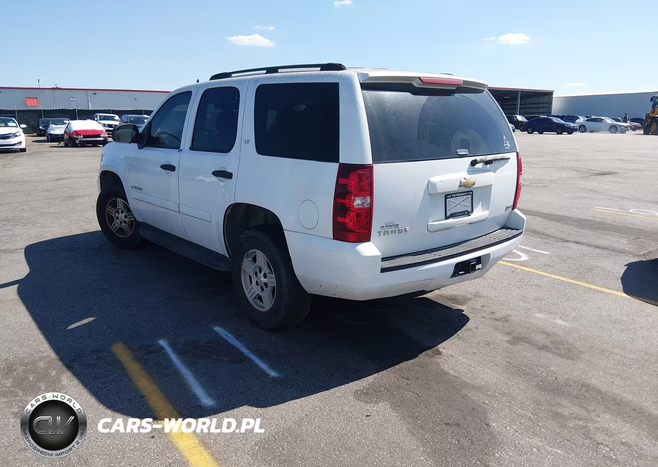 2007 Chevrolet Tahoe Ls VIN:1GNFC13077J228298 - 3
