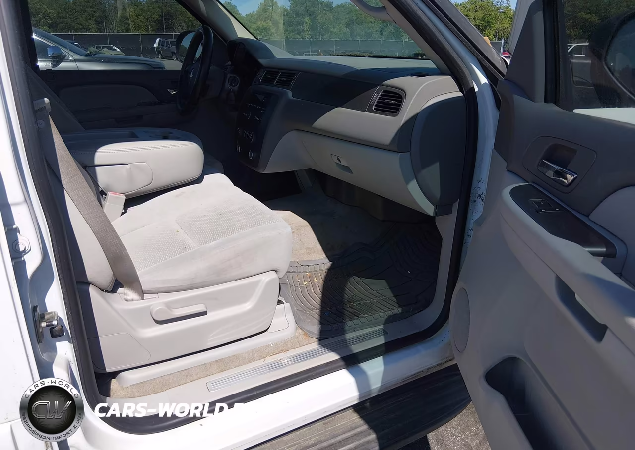 2007 Chevrolet Tahoe Ls VIN:1GNFC13077J228298 - 5