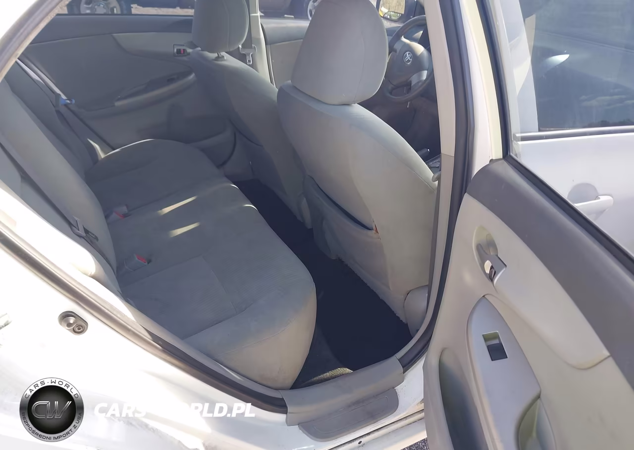 2010 Toyota Corolla Le VIN:1NXBU4EE8AZ256661 - 8