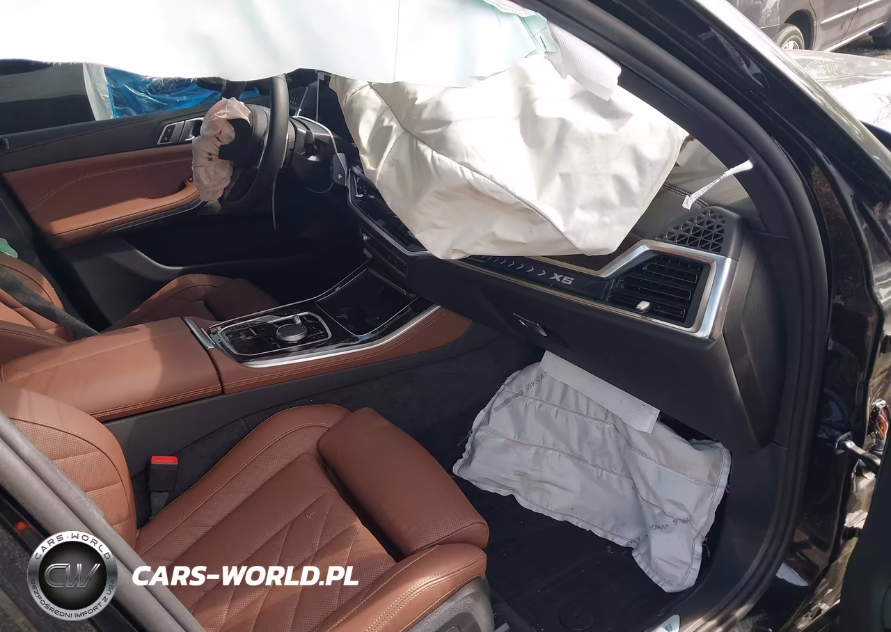 2026 BMW X5 xDrive40I VIN:5UX23EU03T9310133 - 5