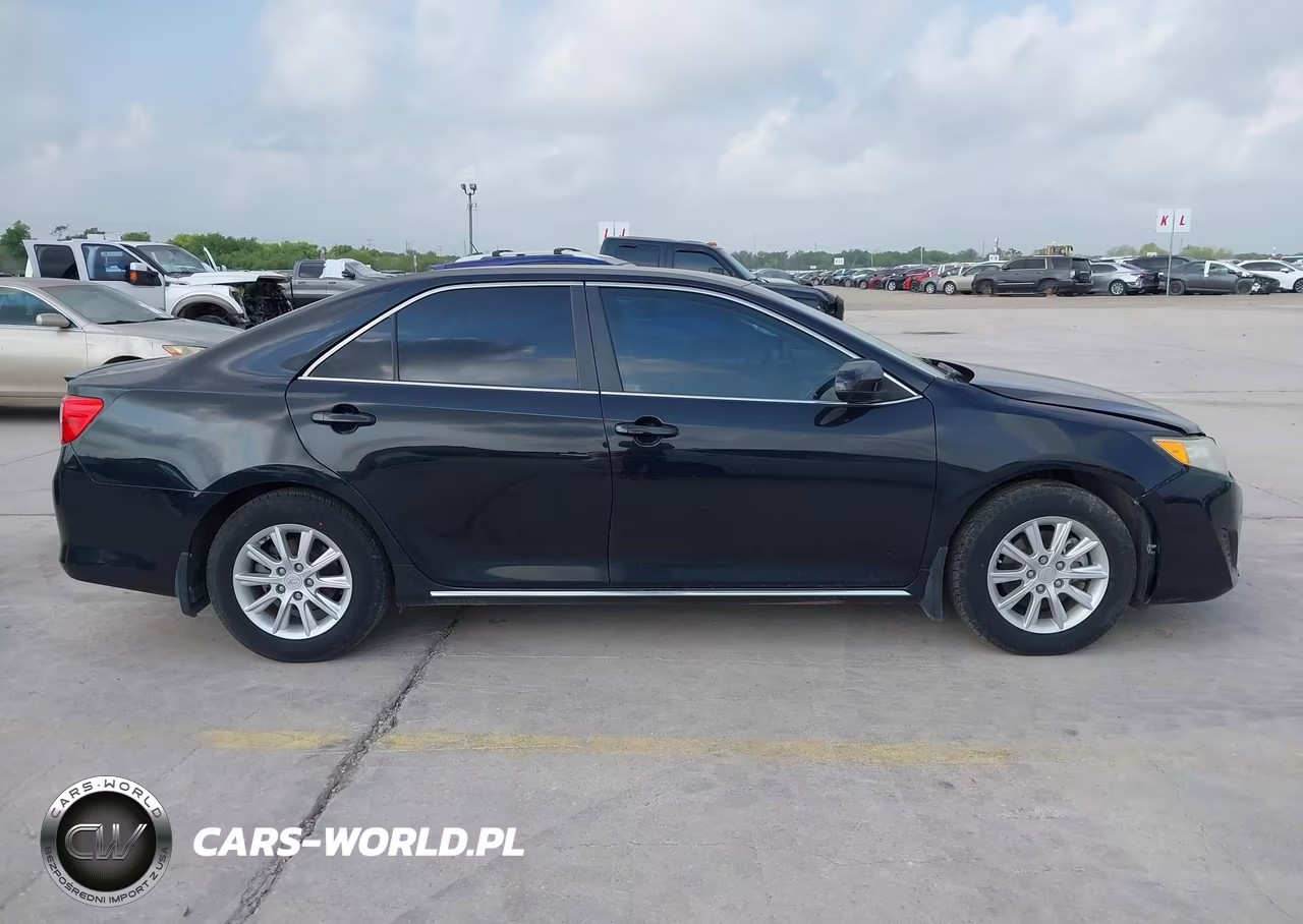 2012 Toyota Camry Le VIN:4T4BF1FK2CR187343 - 14
