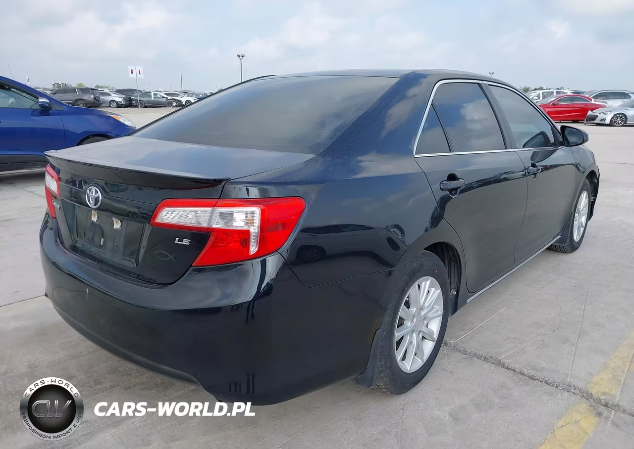 2012 Toyota Camry Le VIN:4T4BF1FK2CR187343 - 4
