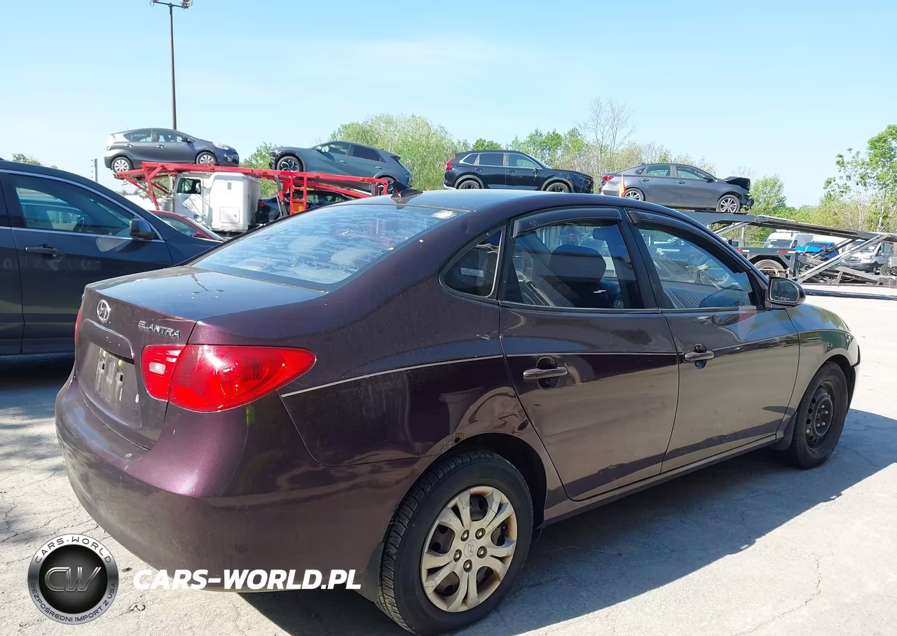 2009 Hyundai Elantra Gls VIN:KMHDU46D19U815073 - 4