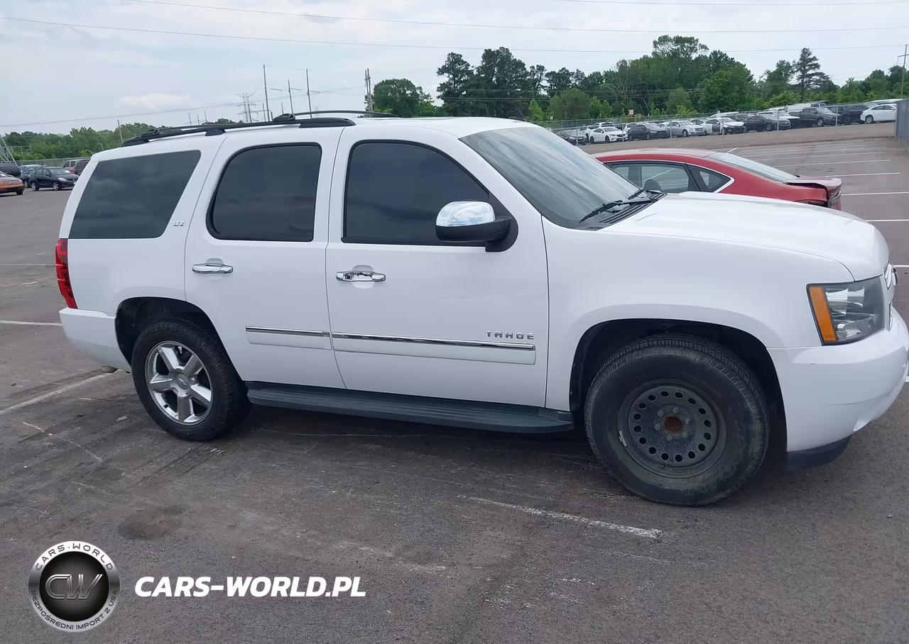 2012 Chevrolet Tahoe Ltz VIN:1GNSCCE00CR274963 - 13