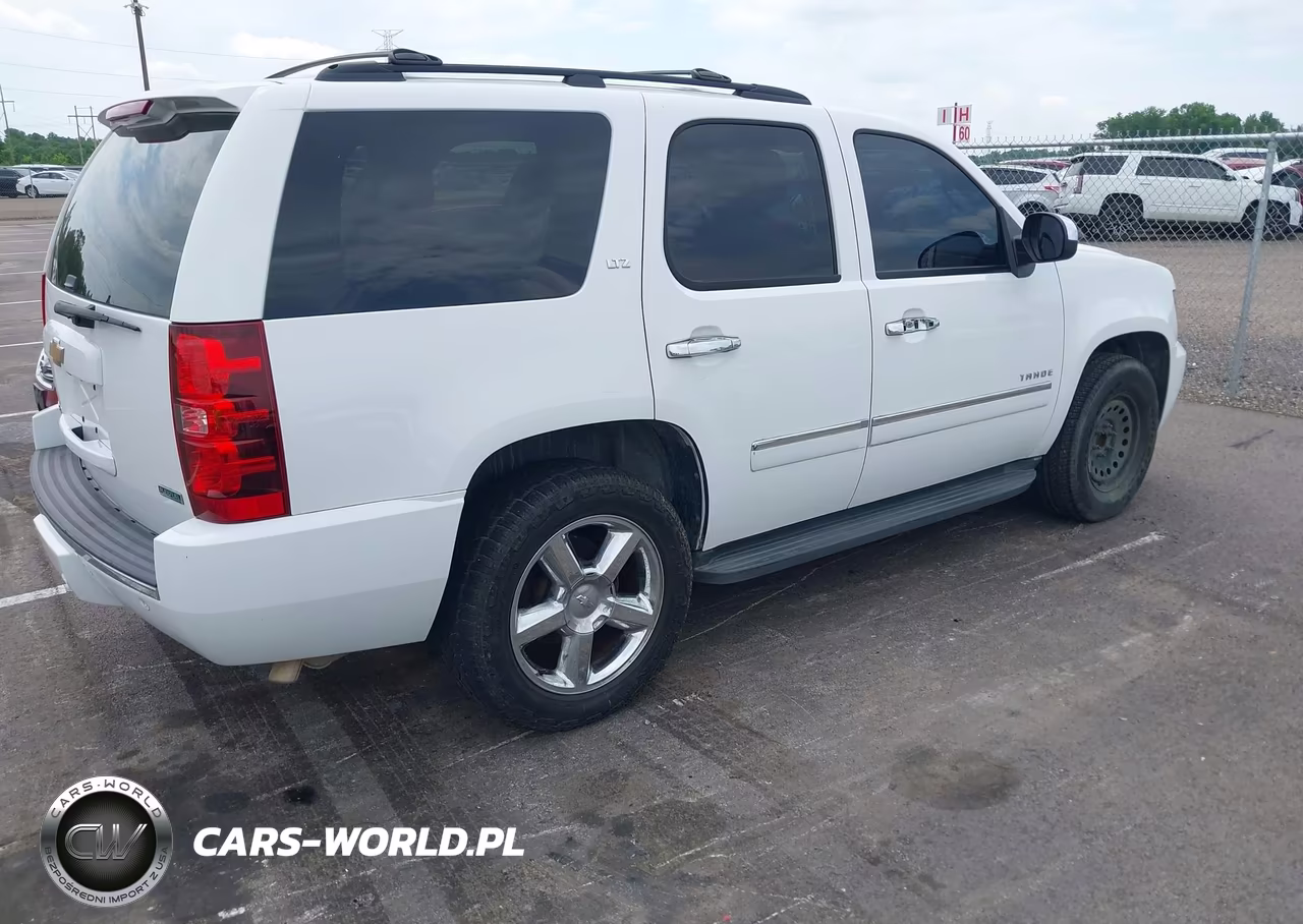 2012 Chevrolet Tahoe Ltz VIN:1GNSCCE00CR274963 - 4