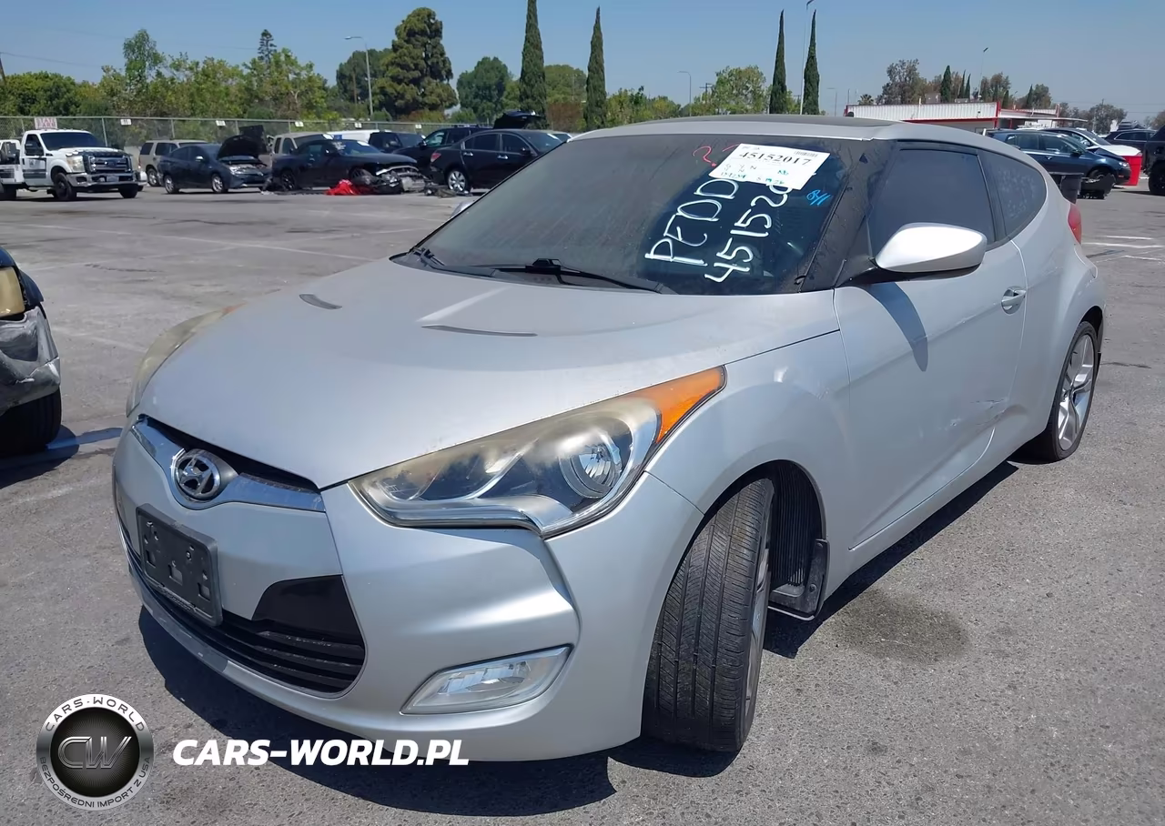 2013 Hyundai Veloster Base W-Black VIN:KMHTC6AD1DU166059 - 6