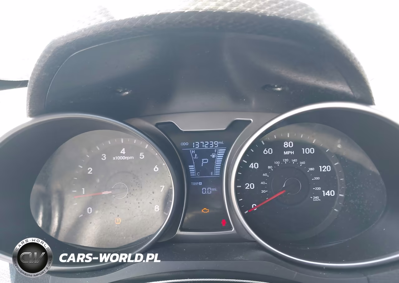 2013 Hyundai Veloster Base W-Black VIN:KMHTC6AD1DU166059 - 7