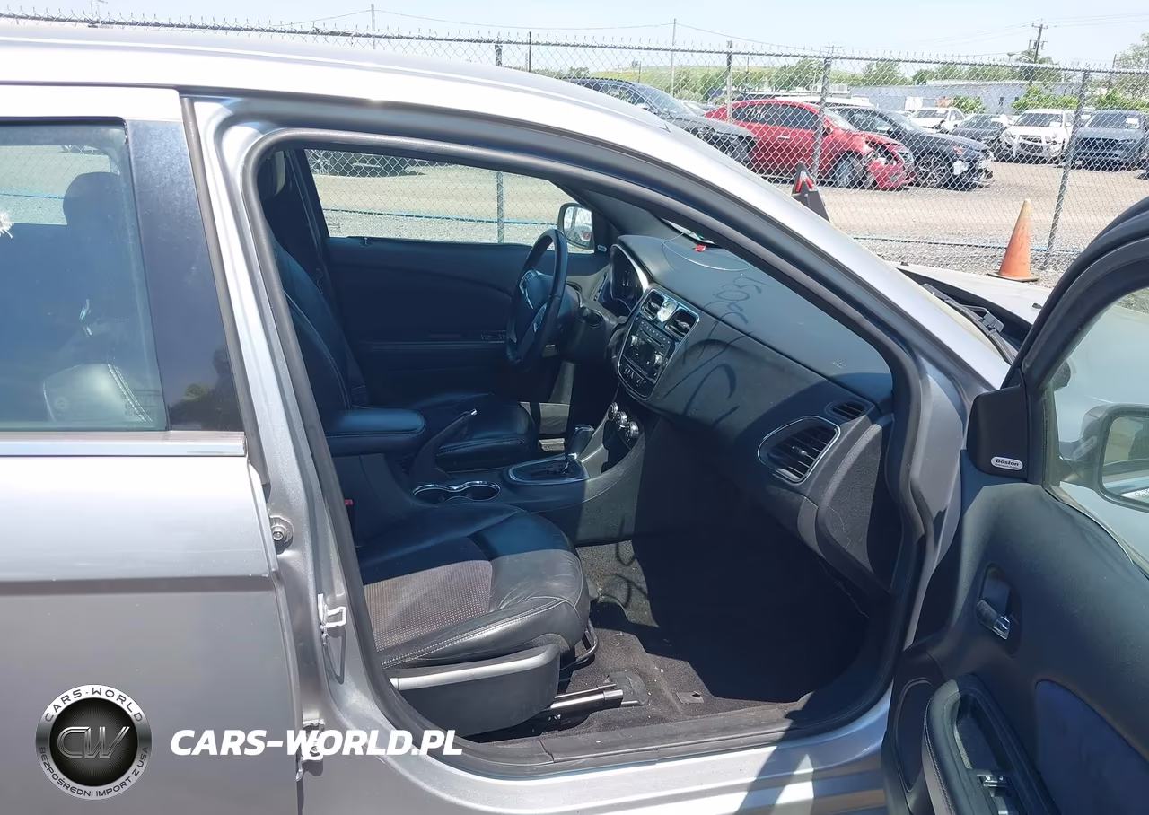 2013 Chrysler 200 Limited VIN:1C3CCBCGXDN510491 - 5